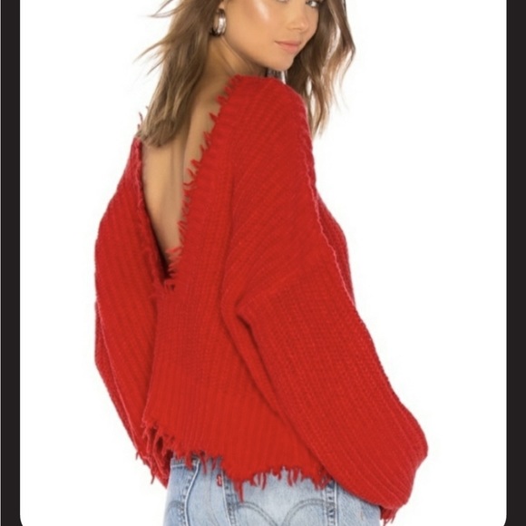 Gorgeous NWT ♥️WILDFOX DISTRESSED HOODED SWEATER. Beautiful red for Valentine’s - Picture 3 of 7